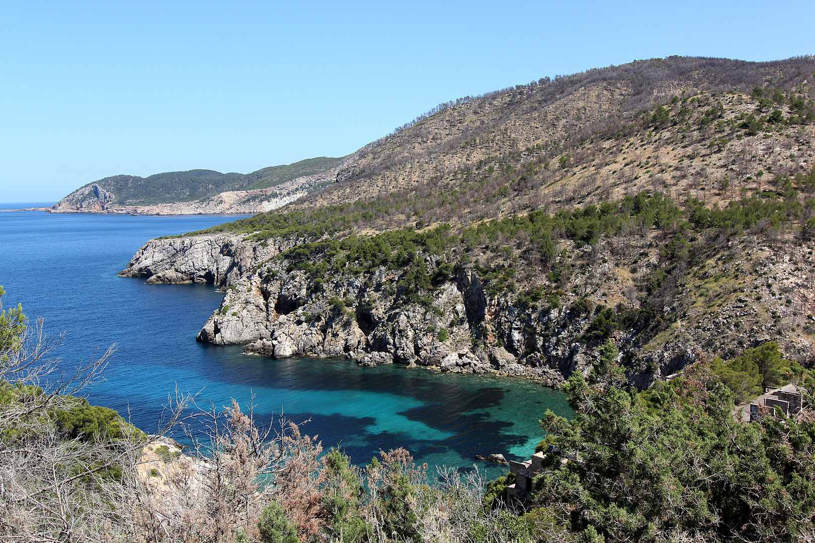 Steilküste an der Nordspitze von Ibiza