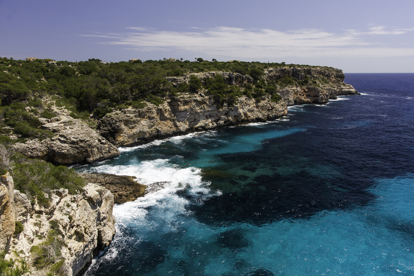 Steilküste bei Cala Santayí, Mallorca