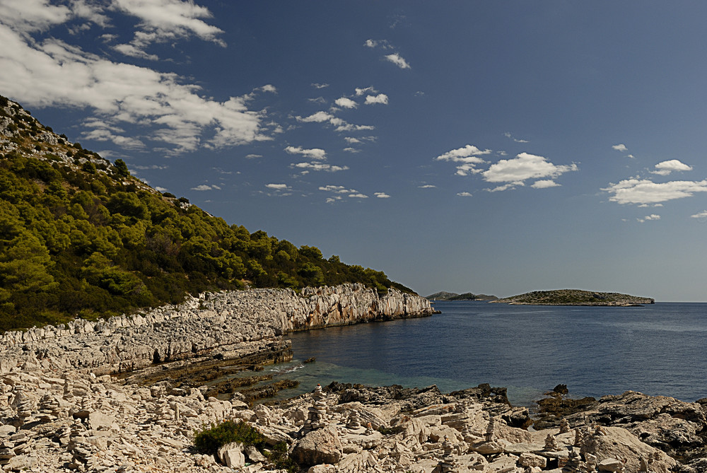 Steilküste von Dugli Otok