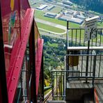 Steilste Standseilbahn Europas - der Blick nach nach unten