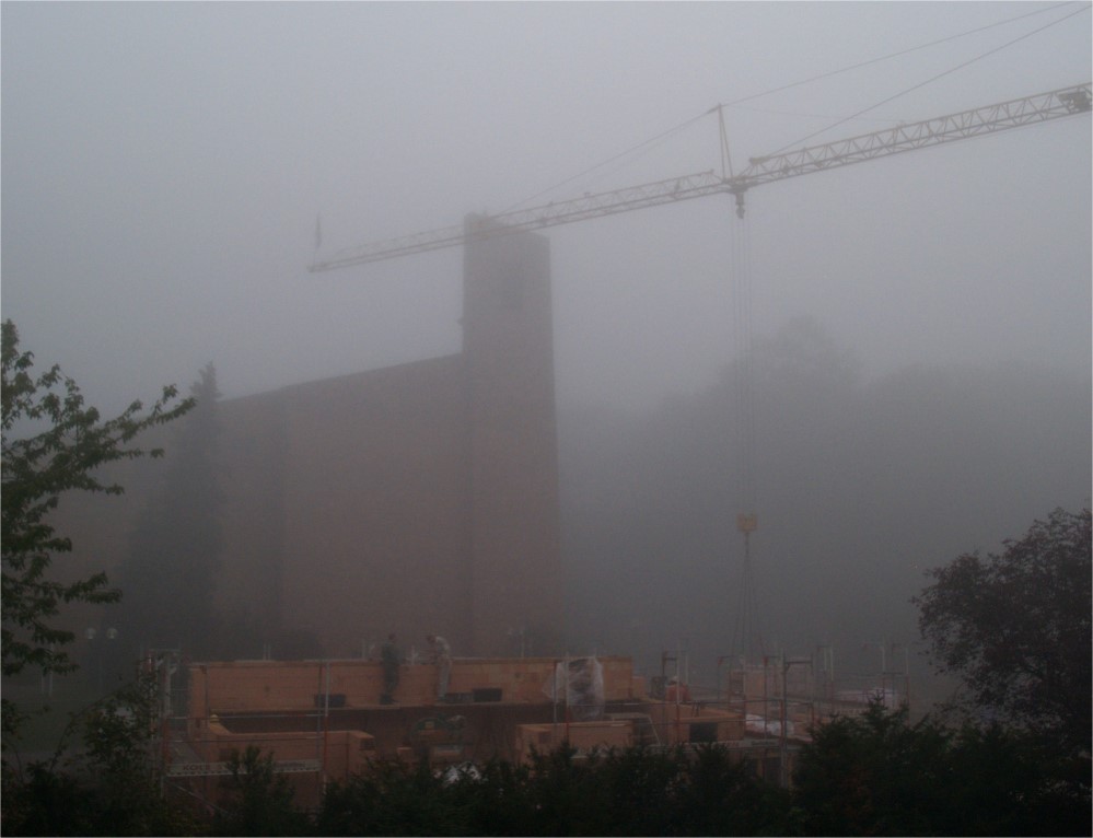 Stein auf Stein - auch im Nebel