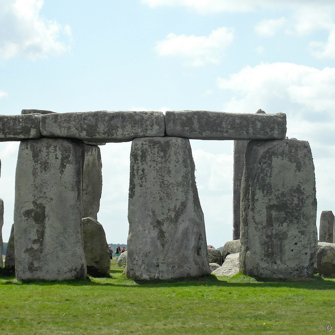 Stein Haufen   --  Stonehenge |X|©S2428_OC--Xquad1333p