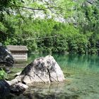 Stein im Klarem Wasser