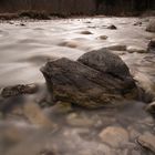 Stein im Wasser