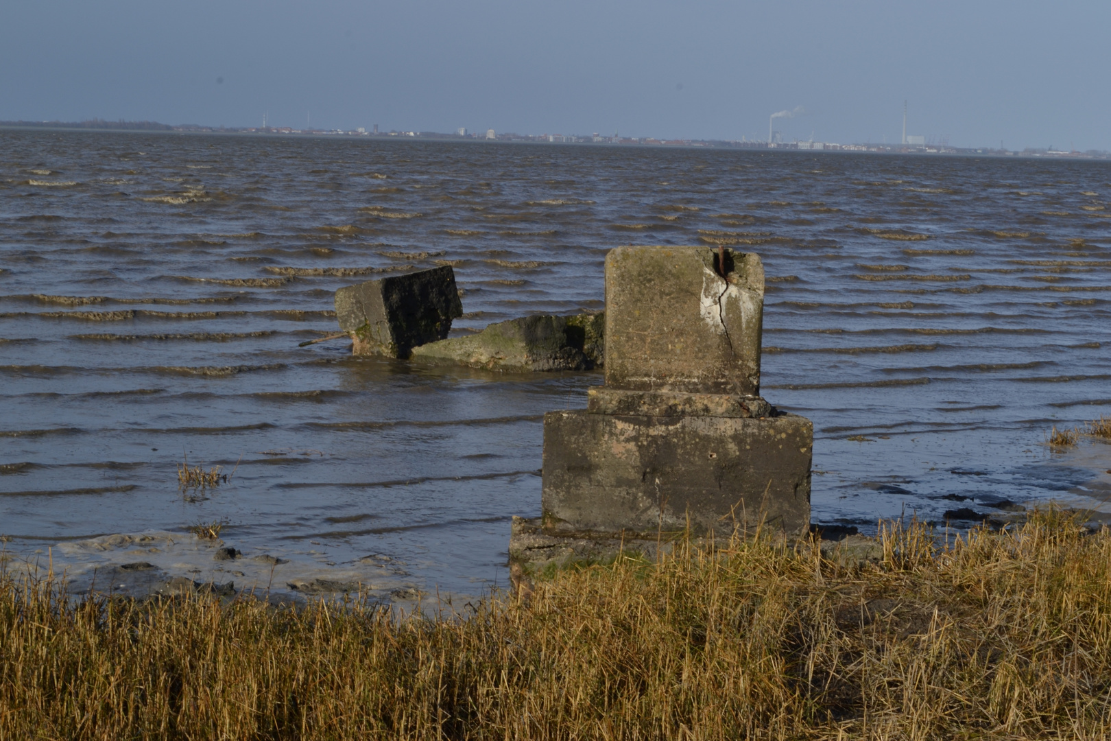 stein im wasser