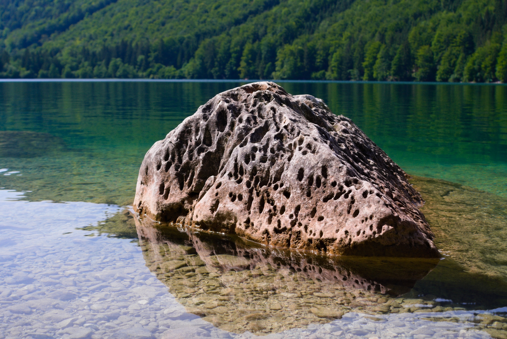 Stein im Wasser I