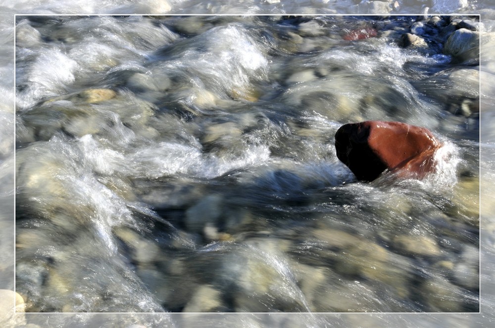 Stein-Steine-Wasser