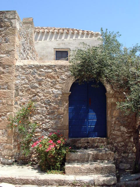 Stein und Blau ist das griechische Festland