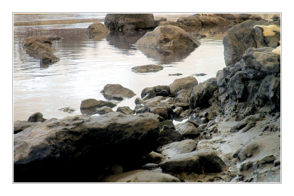 Stein und Wasser