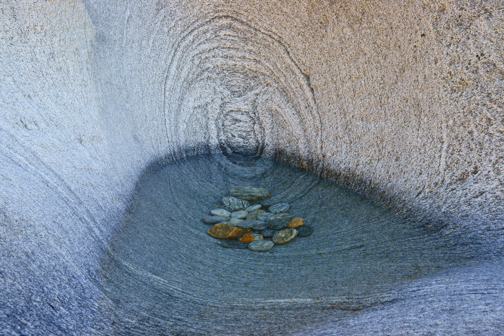 Stein-und Wasserwelten