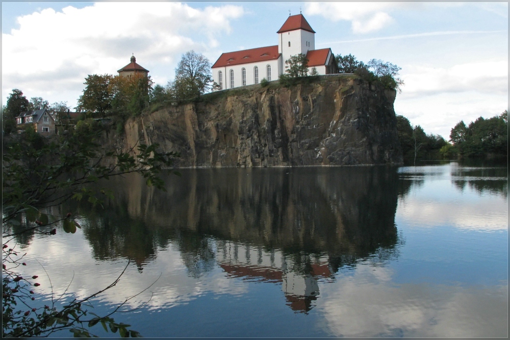 Steinbruch-See in Beucha (bei Leipzig)