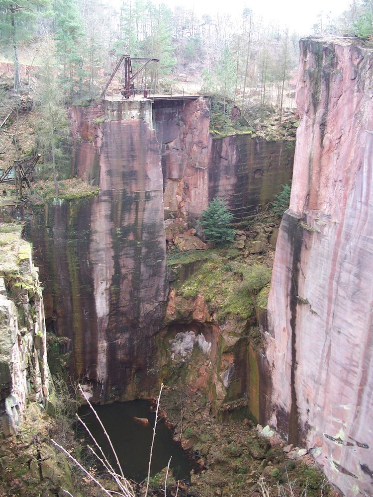 Steinbruch unterhalb des Rochlitzer Berg Foto & Bild landschaft