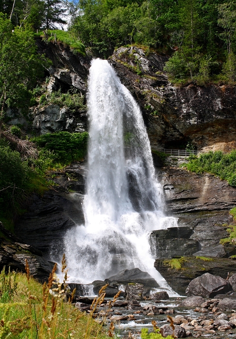 Steindalsfossen