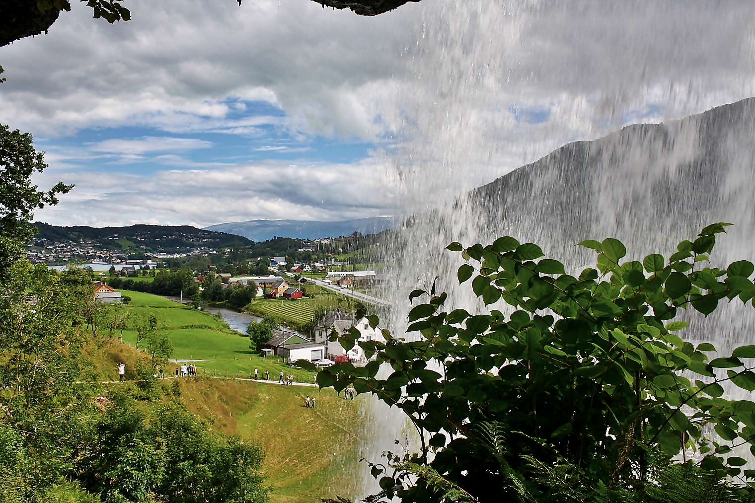 ~ Steindalsfossen ~