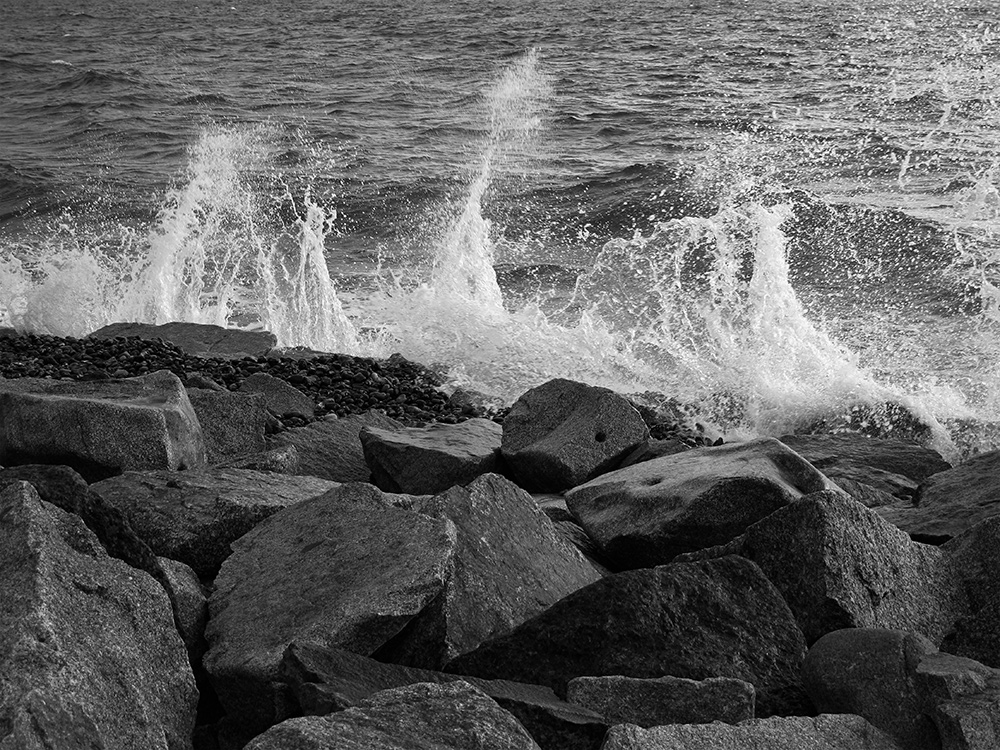 Steine am Meer