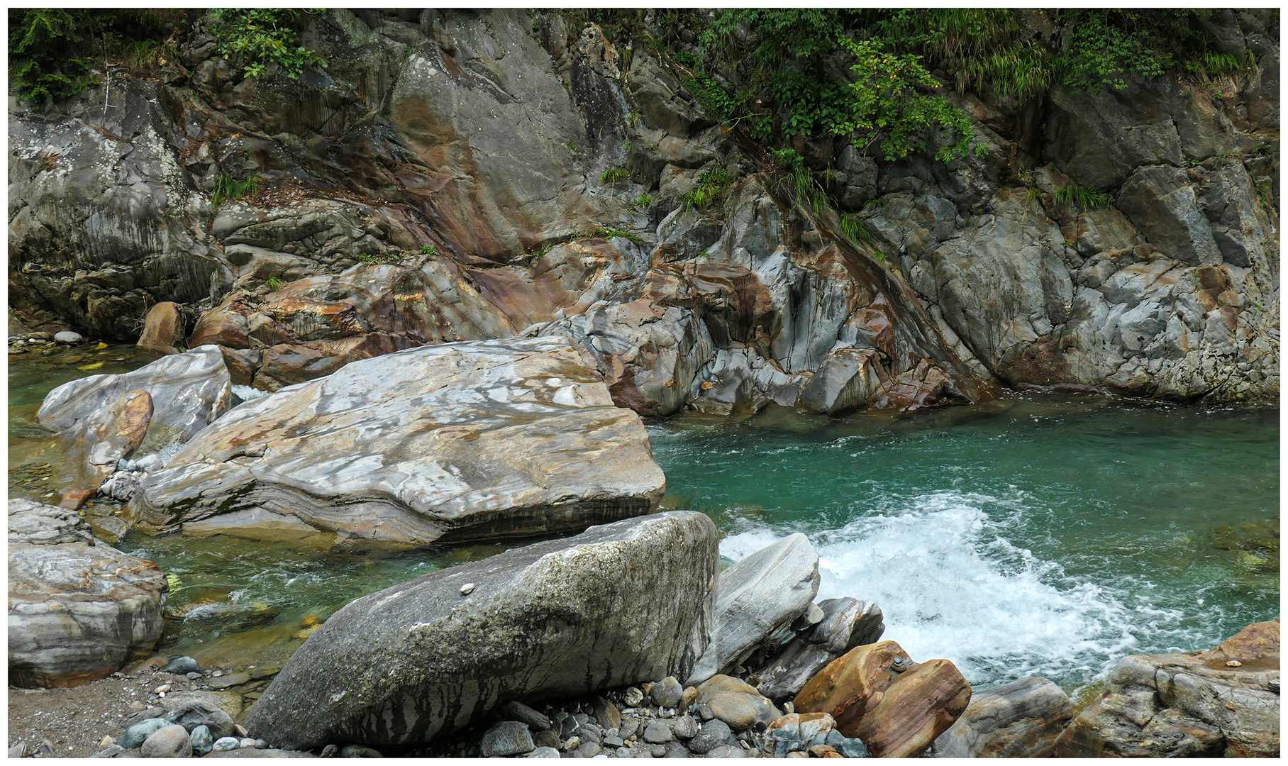 Steine im Fluss 5