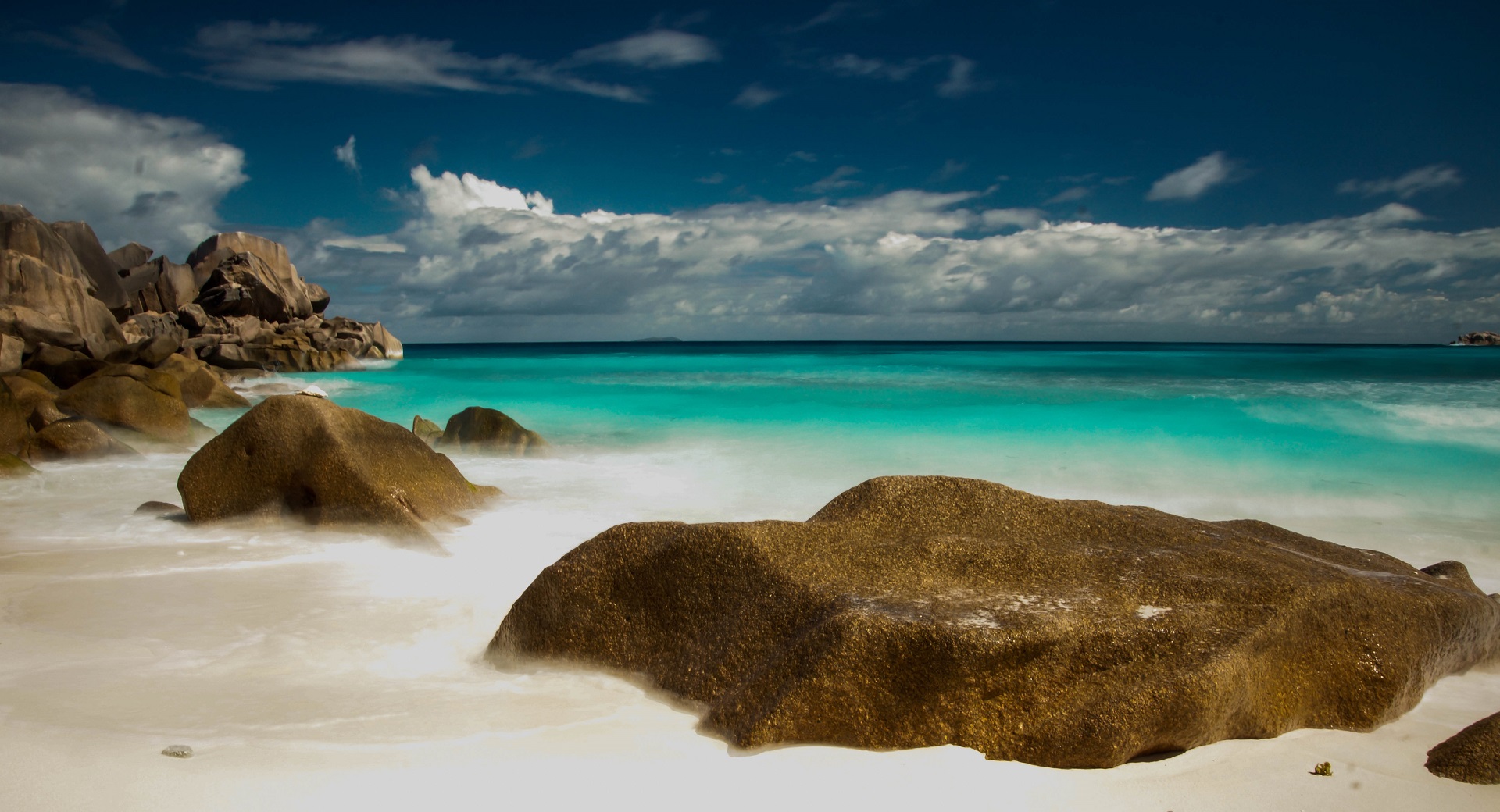 Steine im Meer