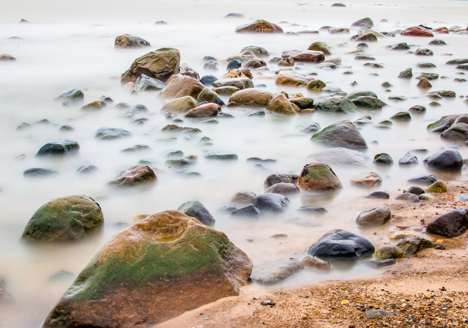 Steine im Wasser