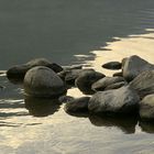 Steinen im Wasser