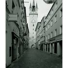 Steinergase mit gotischem Stadtturm