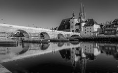 steinerne brücke / donaukai / salzstadel/ dom