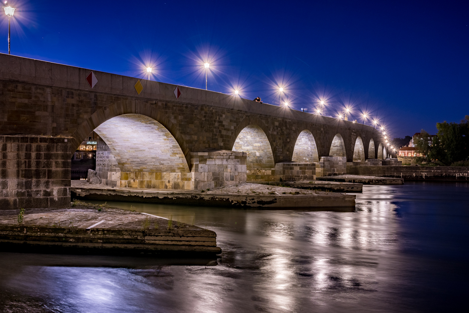 Steinerne Brücke In Regensburg Bei Nacht Foto And Bild Architektur Deutschland Europe Bilder