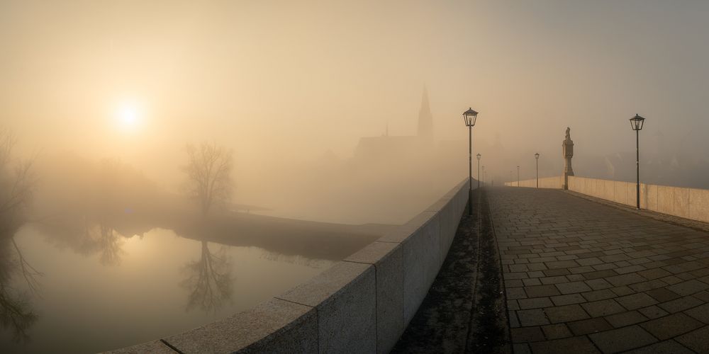 Steinerne Brücke und Dom zu Regensburg