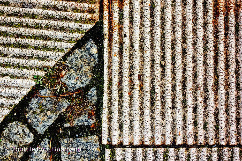 STEINERNE GEOMETRIE MIT SPUREN DER NATUR