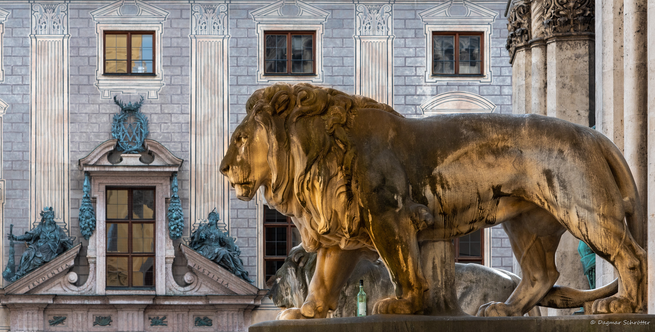 Steinerne Löwen an der Feldherrnhalle