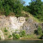 Steinernes Gesicht im ehemaligen Steinbruch Baruth