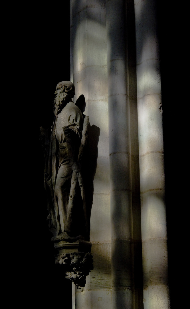 Steinfigur Frauenkirche Esslingen