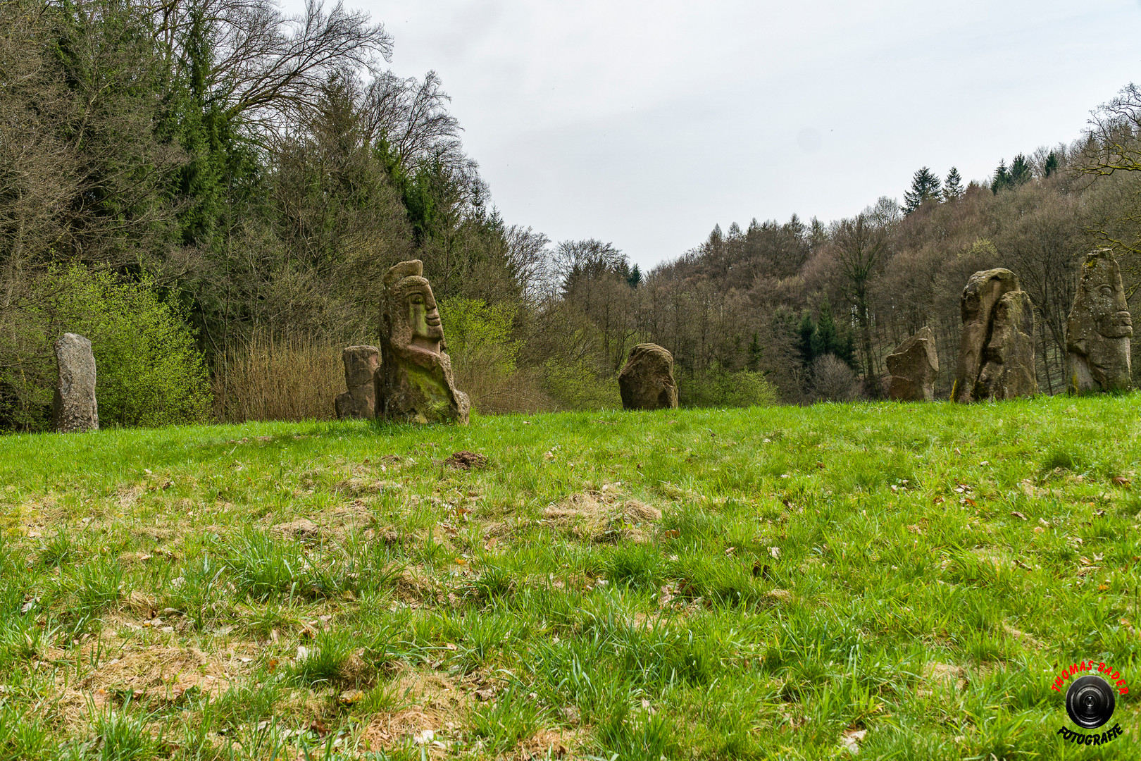 Steinfiguren ...