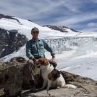 Steingletscher und links im Hintergrund das Sustenhorn, auf einer Höhe von 3503 m ü. M. 