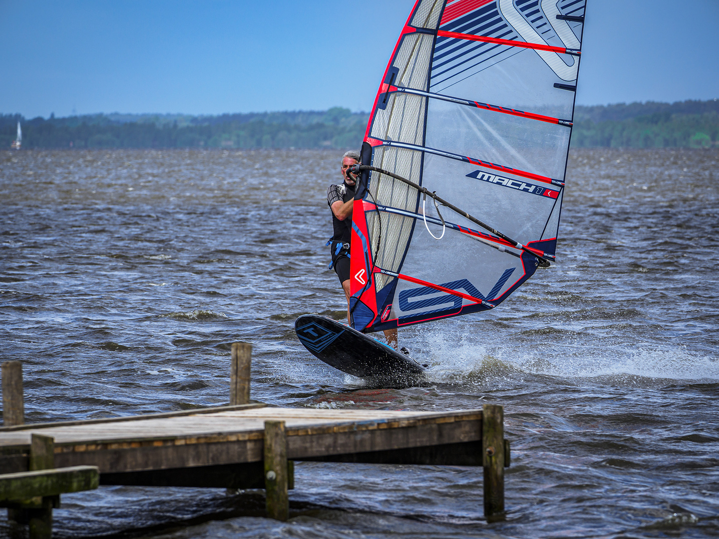 Steinhuder Meer bei starkem Wind