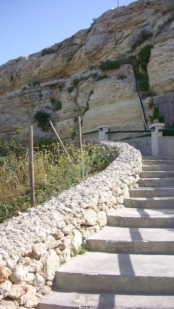 Steinig  (maLta)