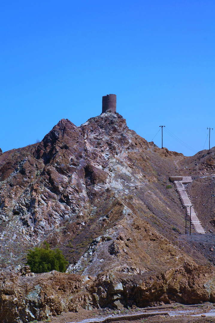 Steiniger Weg