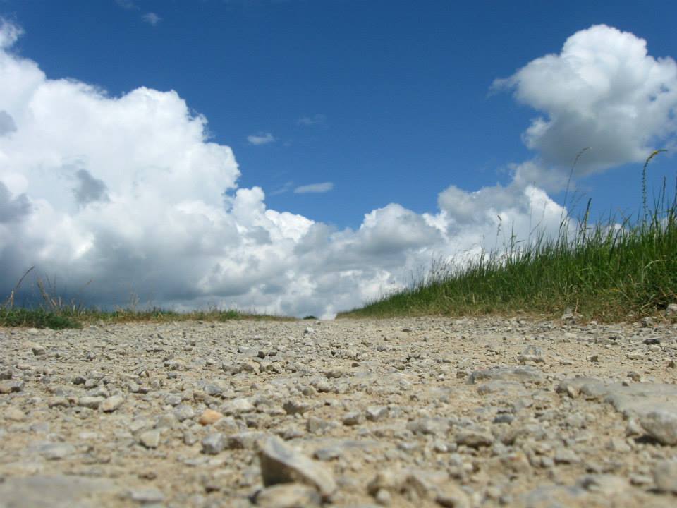 Steiniger Weg zu den Wolken