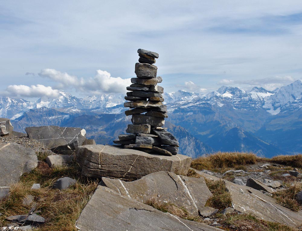 Steinmännchen auf dem Niesen