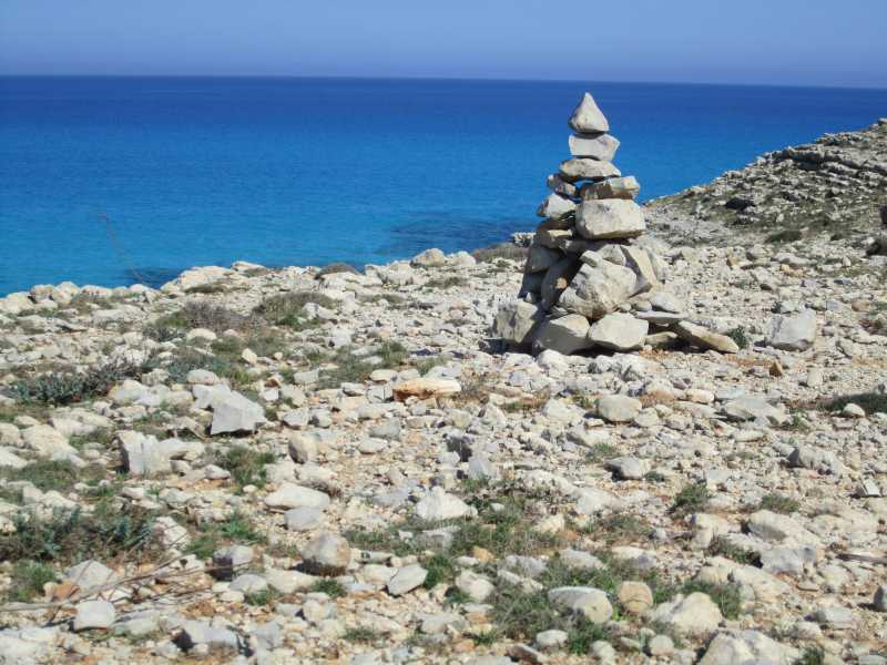 Steinmännchen bei dem Strand von Mesquida