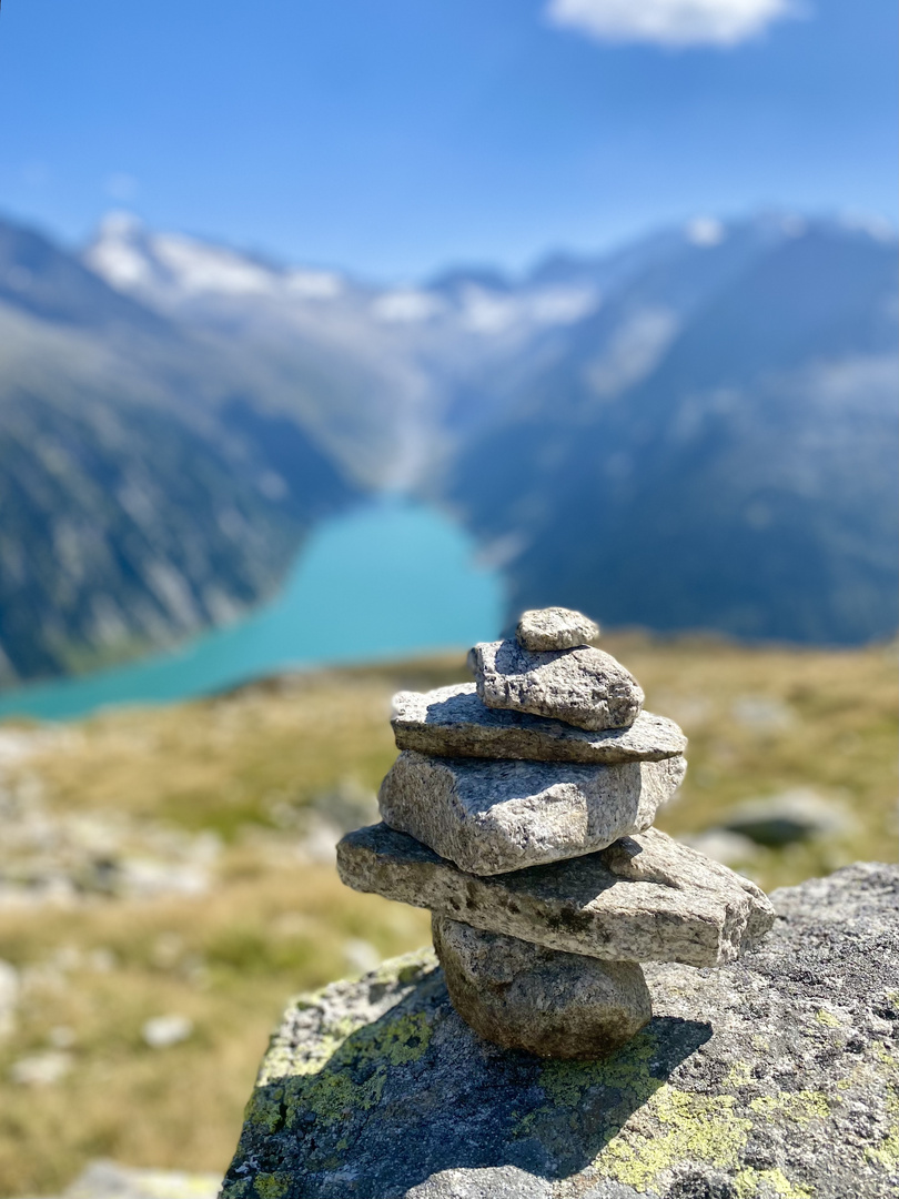 Steinmännchen mit Ausblick 