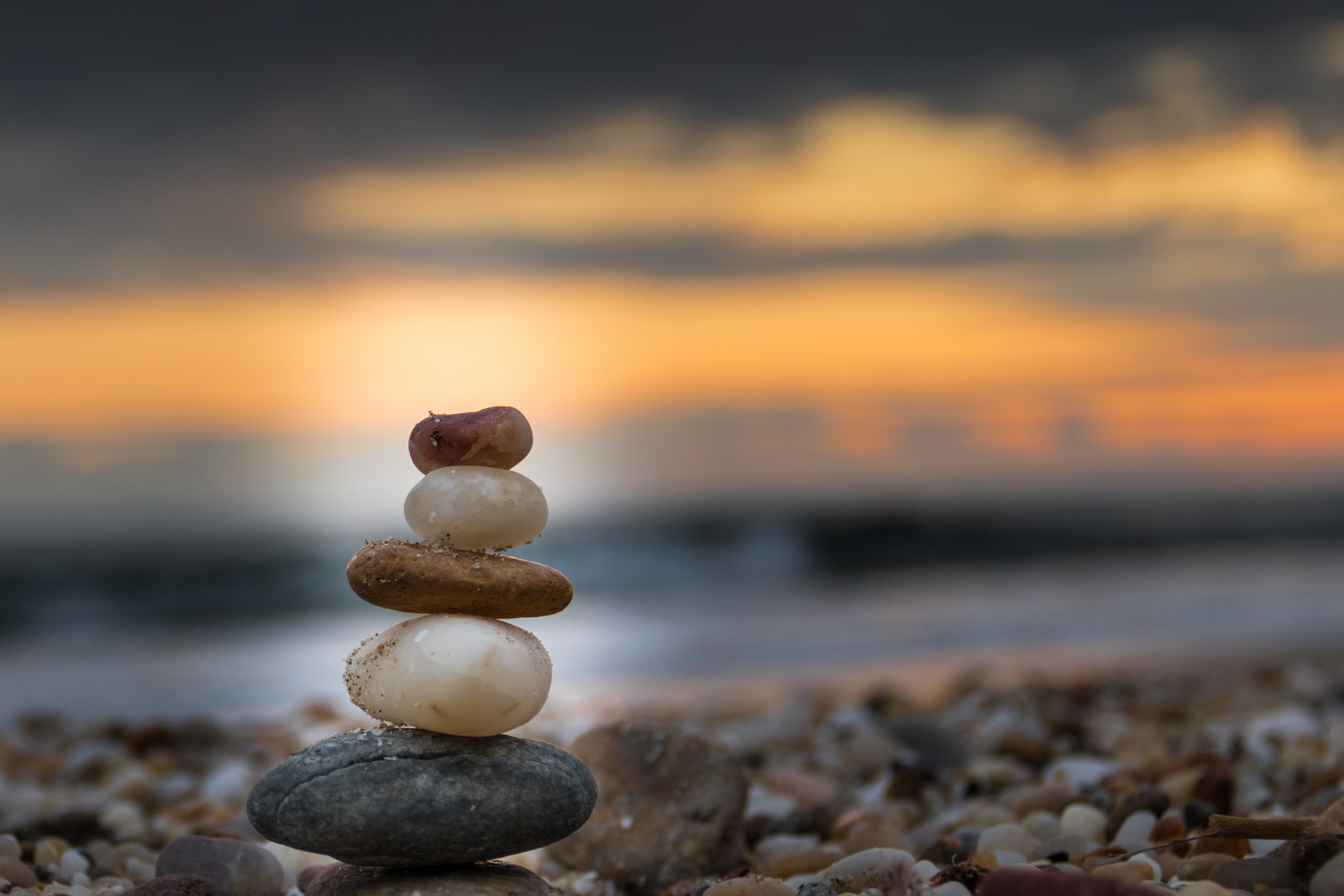 Steinpyramide, Strand bei Limenaria, Thassos