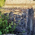 Steinrelief auf dem Birkenkopf bei tiefstehender Sonne