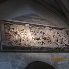 Steinrelief über dem rechten Aufgang zum Reliquienkapelle