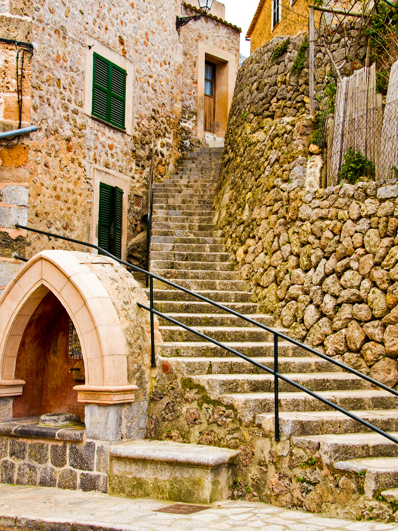 Steintreppe auf Mallorca 