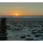 Steinturm am Strand