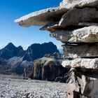 Steinturm auf Gipfel von Pordoi