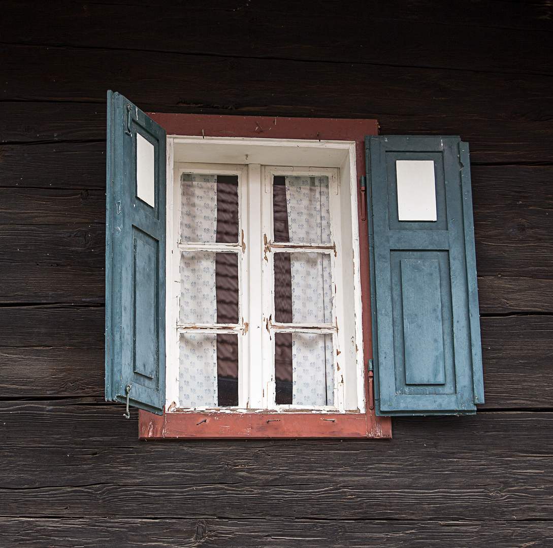 steirisches Fenster Foto & Bild | architektur, fenster ...