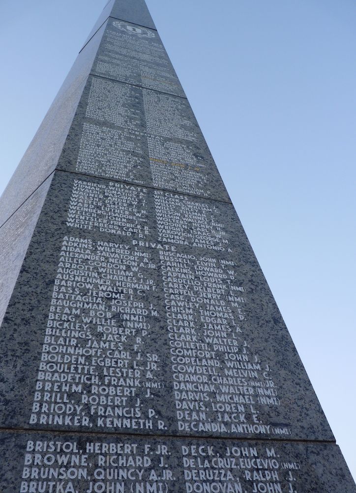 Stele in der Normandie