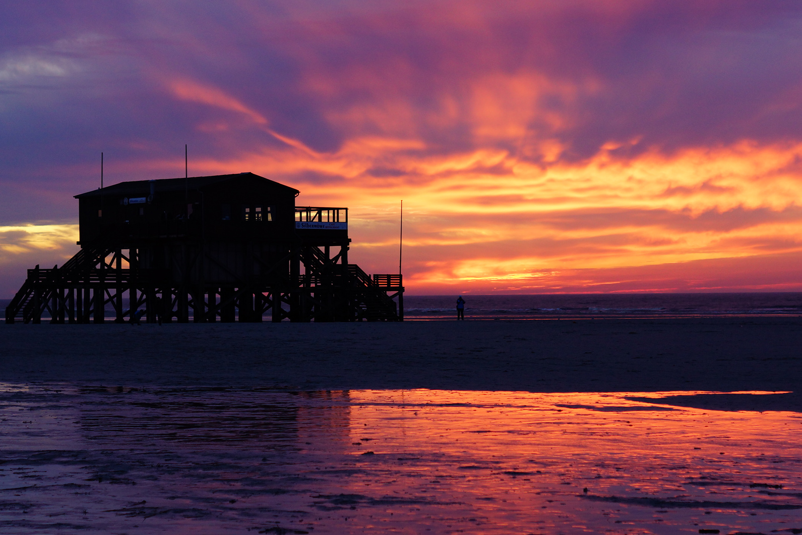 Stelzenhaus bei Sonnenuntergang Foto & Bild | Bilder auf fotocommunity