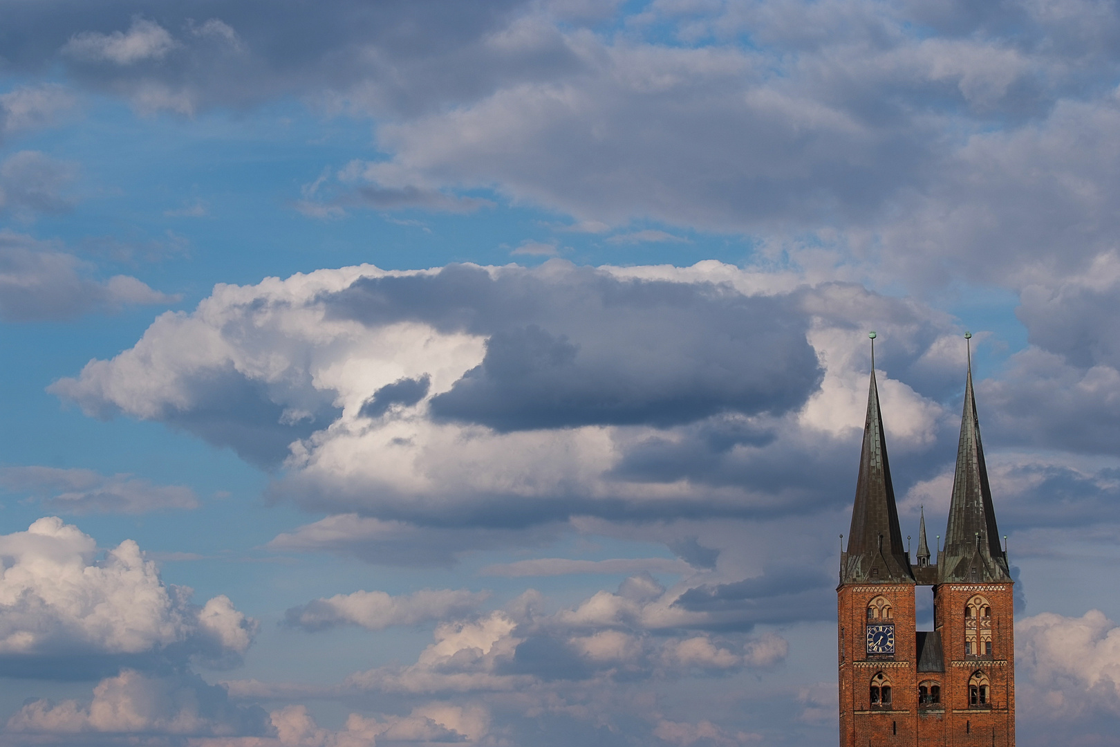 Stendal - Himmel über Marienkirche 15